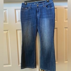 Women’s INC Demin Curvy Fit Jeans